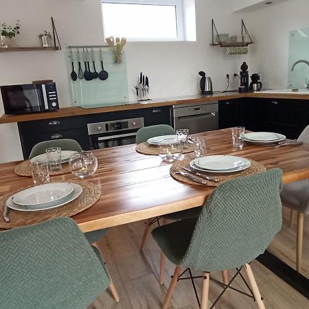Maison Familiale A La Campagne La Chapelle-du-Bourgay Zewnętrze zdjęcie